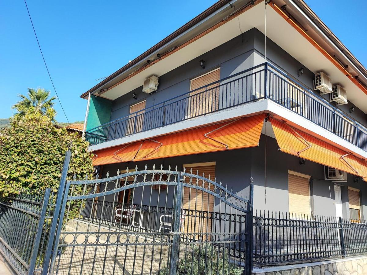 Cosy House Stratoni Chalkidiki 300M From Beach 외부 사진